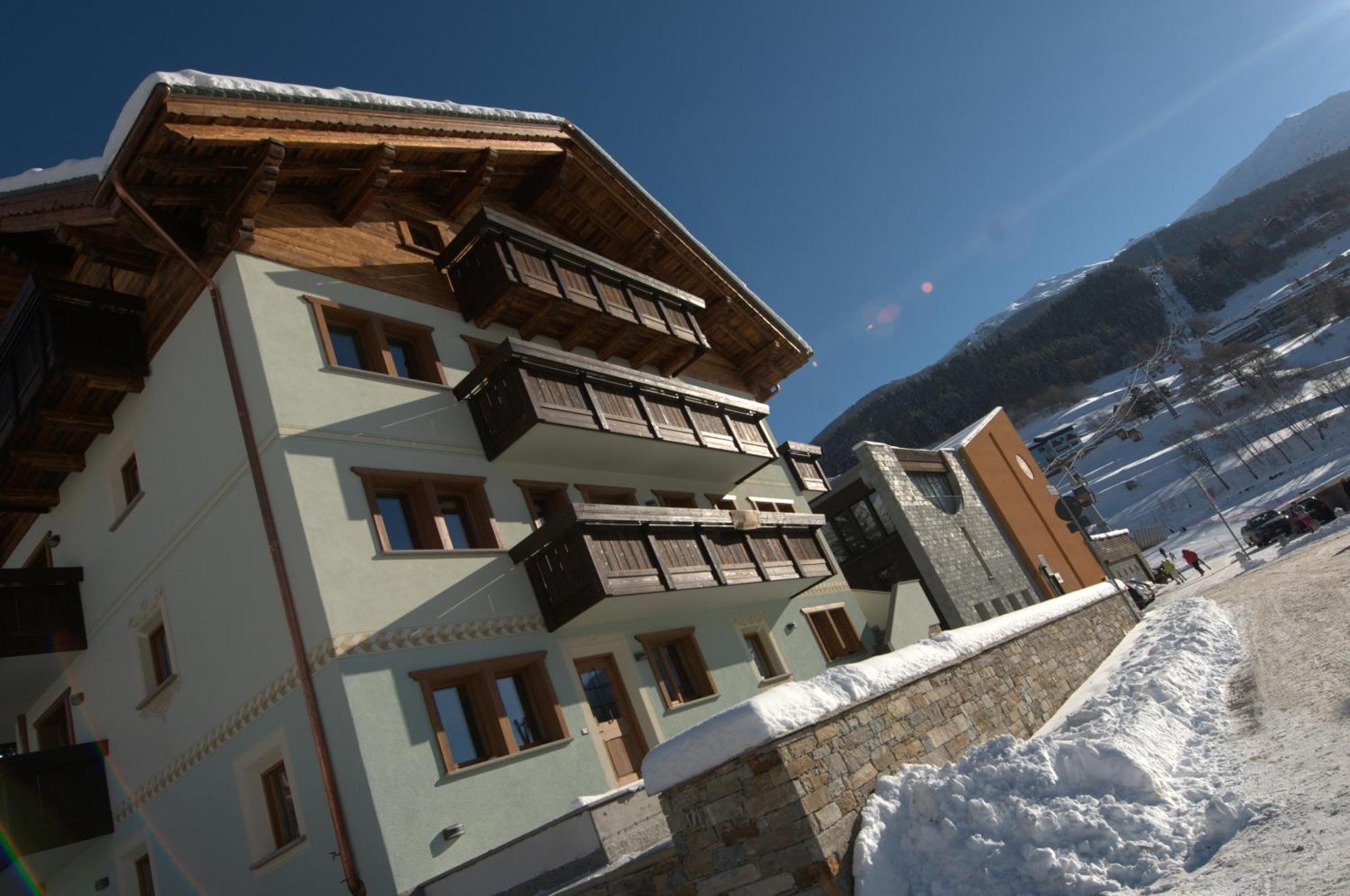 Residence Pedranzini Bormio Bagian luar foto