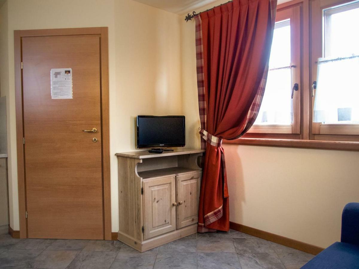 Residence Pedranzini Bormio Bagian luar foto